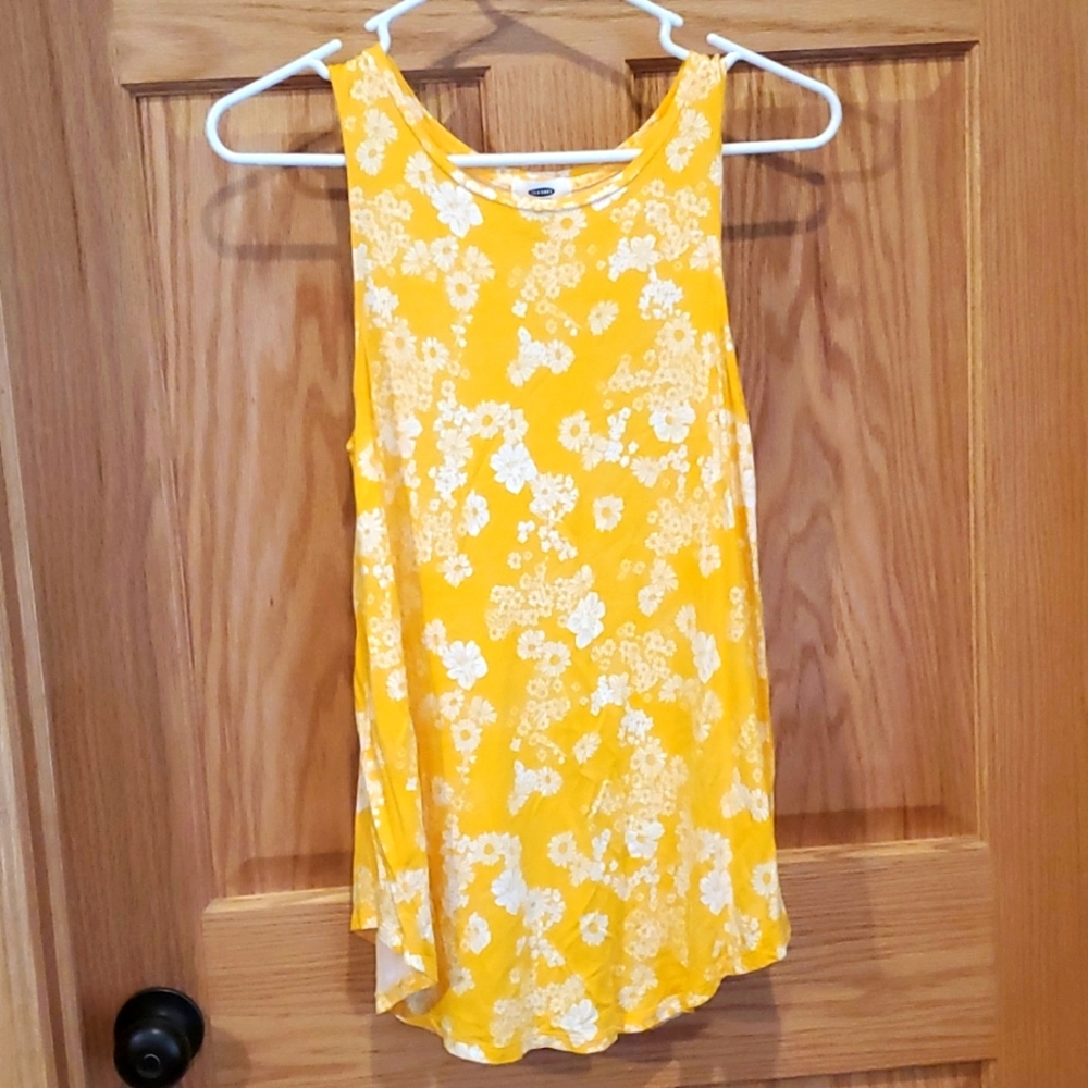 Old Navy flowy tank top
